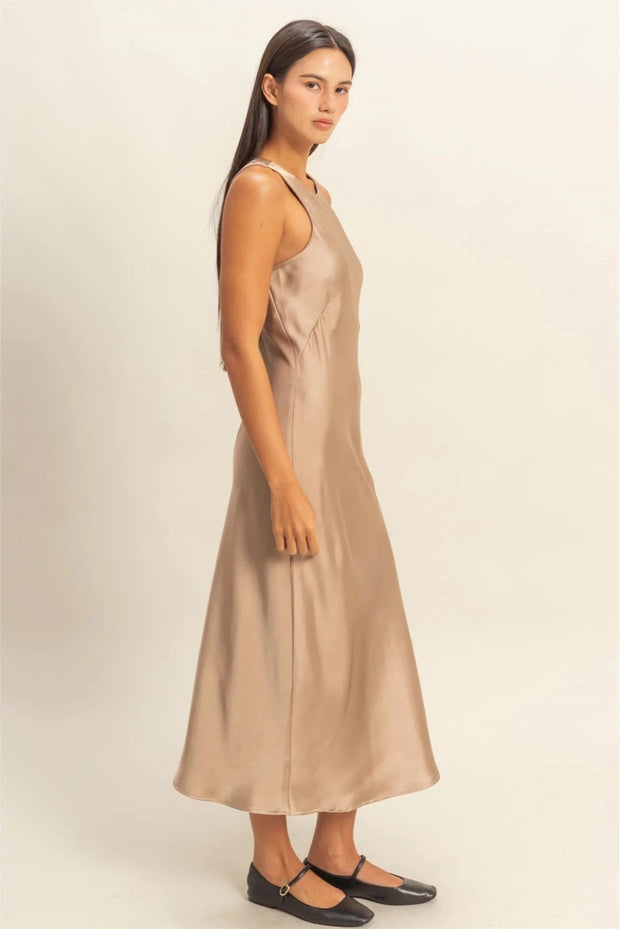 The Solenne Satin Midi