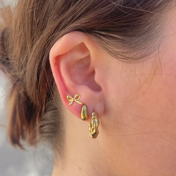 Dainty Bow Studs | Gold