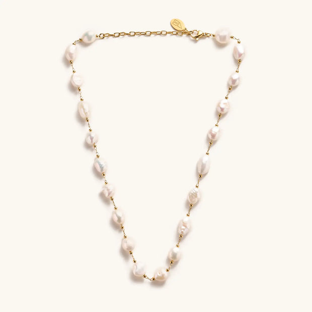 Lucia Pearl Chocker