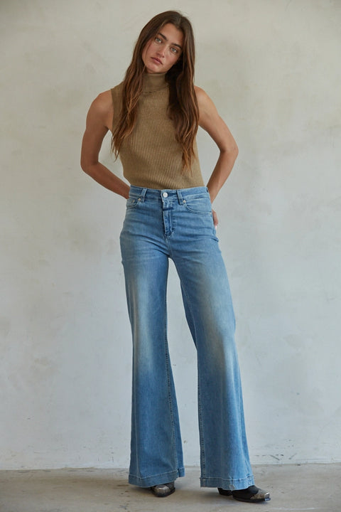 The Elara Knit | Brown